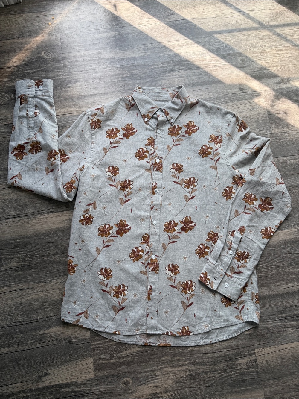 Express Men's 100% cotton flannel Shirt Size Medium